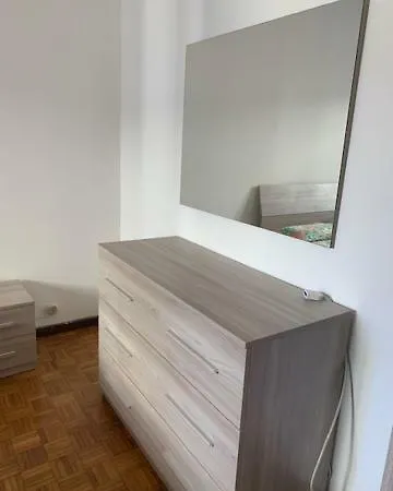 아파트 A Casa Di Alice