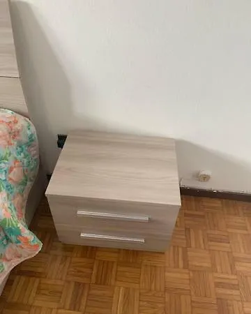 아파트 A Casa Di Alice *