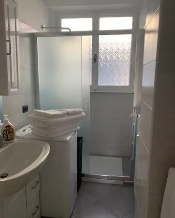 아파트 A Casa Di Alice